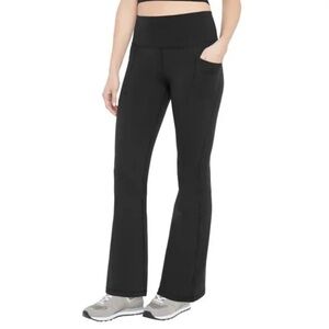 GapFit Women’s High-Rise Flare Leggings, Black, Medium, New With Tags